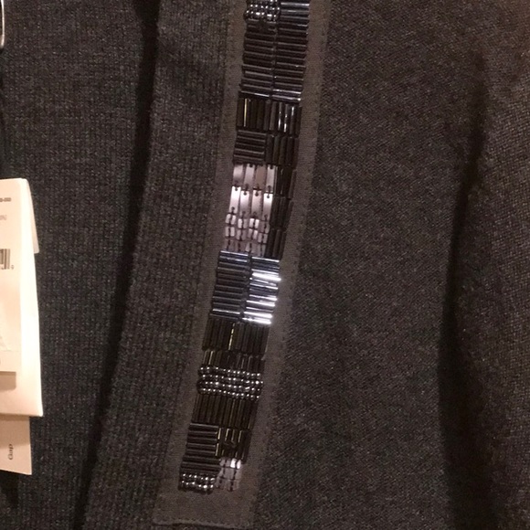 New Gap sweater cardigan - Picture 2 of 6